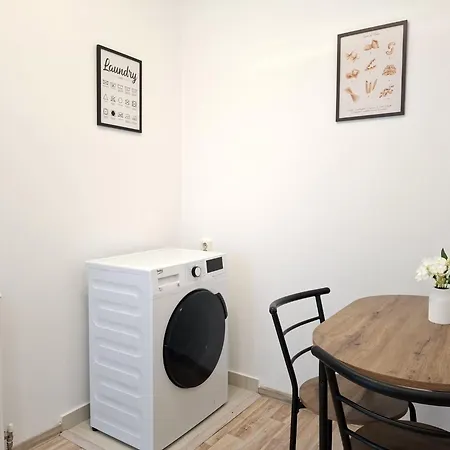 Cozynest Solo Apartament